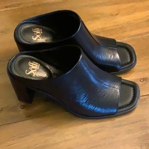 Soft heeled slides/sandals NWOT